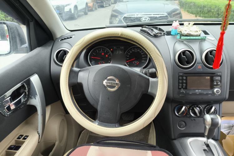 Used Nissan Qashqai 2011 2.0 XL Fire CVT 2WD Steering Wheel