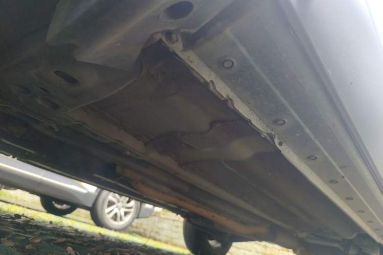 Used Nissan Qashqai 2011 2.0 XL Fire 6MT 2WD Chassis Front Left