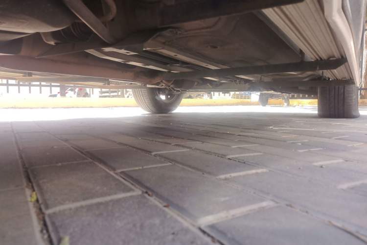 Used Nissan Qashqai 2011 2.0 XL Fire CVT 2WD Chassis Rear Right