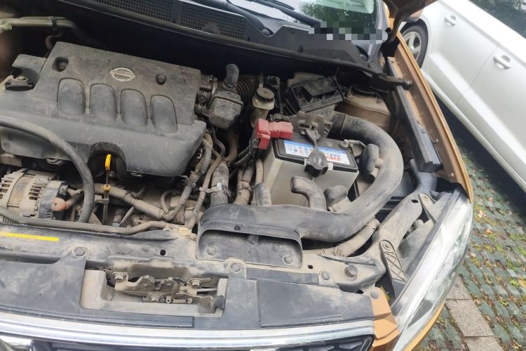 Used Nissan Qashqai 2011 2.0 XL Fire 6MT 2WD Engine Bay Left