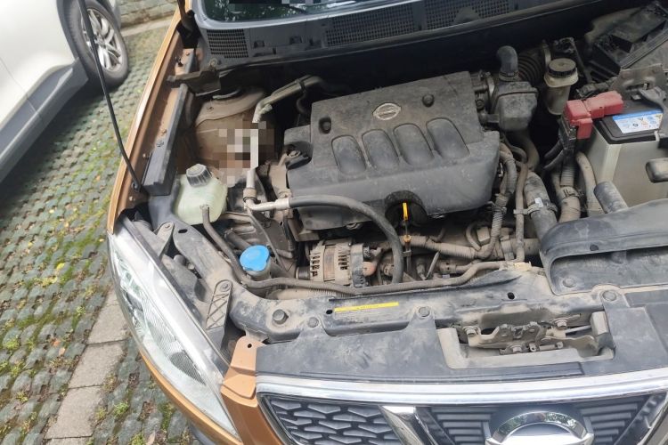 Used Nissan Qashqai 2011 2.0 XL Fire 6MT 2WD Engine Bay Right