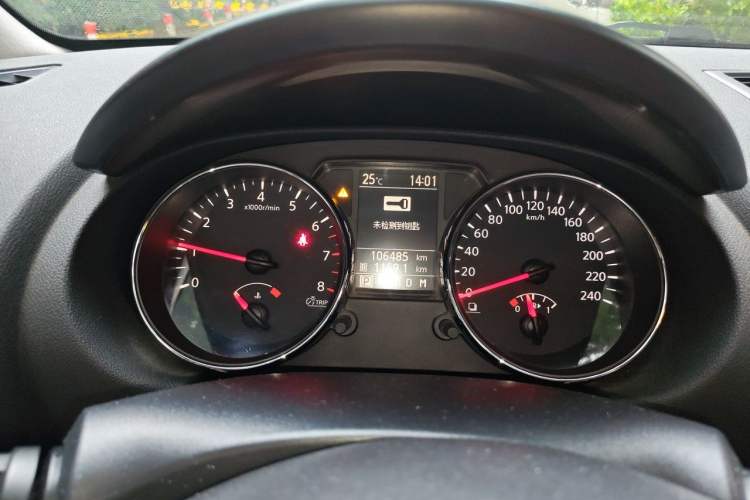 Used Nissan Qashqai 2011 2.0 XL Fire CVT 2WD Instrument Cluster