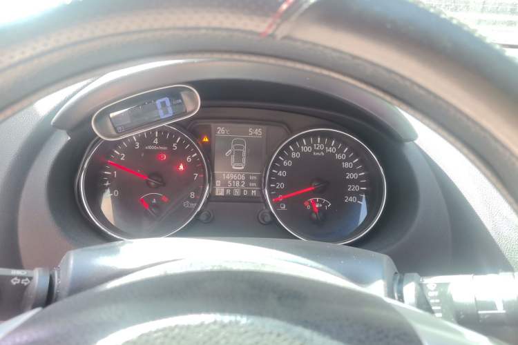 Used Nissan Qashqai 2011 2.0 XL Fire CVT 2WD Instrument Cluster