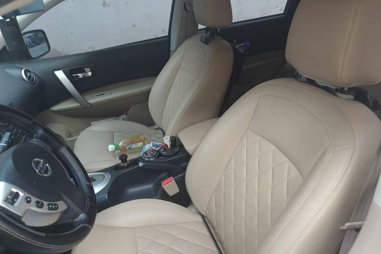 Used Nissan Qashqai 2011 2.0 XV Lea CVT 2WD Left Front Seat