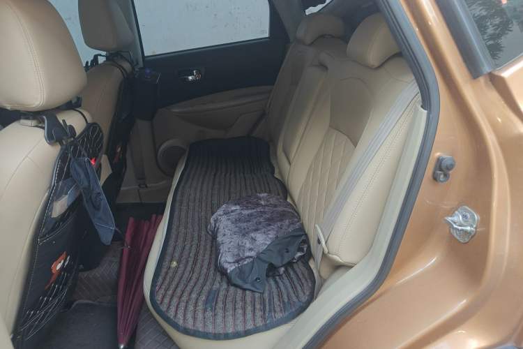 Used Nissan Qashqai 2011 2.0 XV Lea CVT 2WD Left Rear Seat
