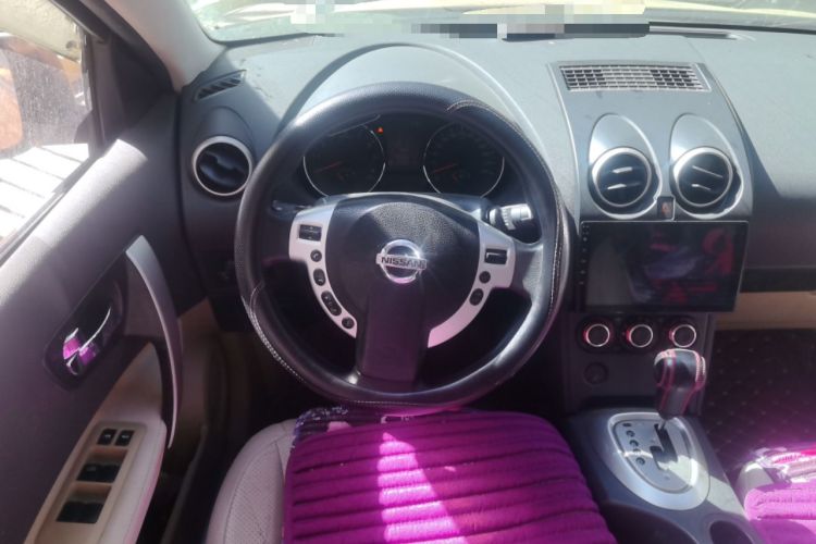 Used Nissan Qashqai 2011 2.0 XL Fire CVT 2WD Steering Wheel