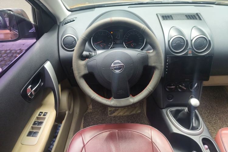 Used Nissan Qashqai 2011 2.0 XL Fire 6MT 2WD Steering Wheel