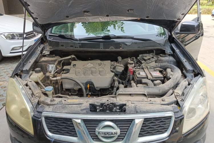 Used Nissan Qashqai 2012 2.0 XL Fire CVT 2WD Engine Bay