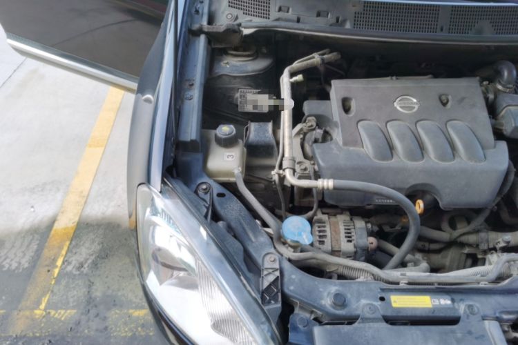 Used Nissan Qashqai 2012 2.0 XL Fire CVT 2WD Engine Bay Right