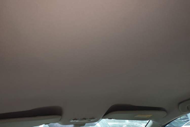 Used Nissan Qashqai 2012 2.0 XL Fire CVT 2WD Headliner