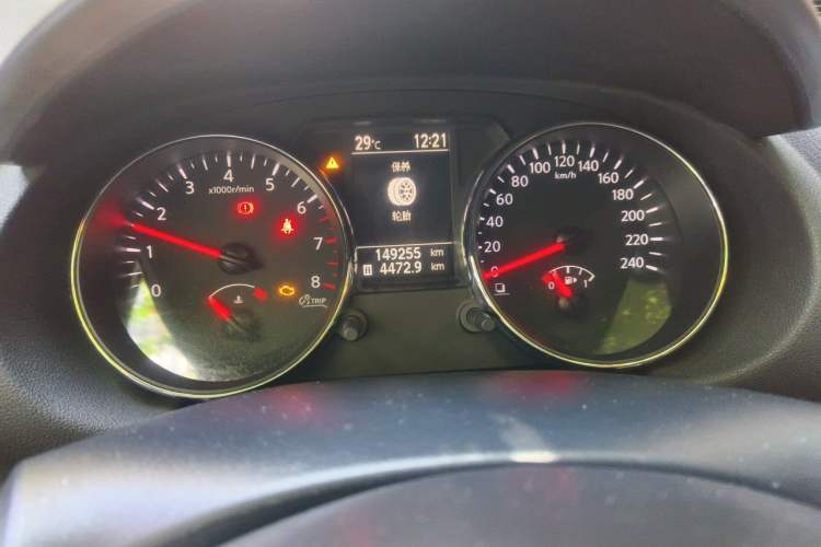 Used Nissan Qashqai 2012 2.0 XL Fire 6MT 2WD Odometer Close Up