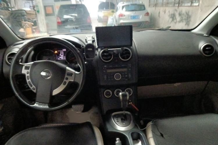 Used Nissan Qashqai 2012 2.0 XV LE CVT 2WD Center Console