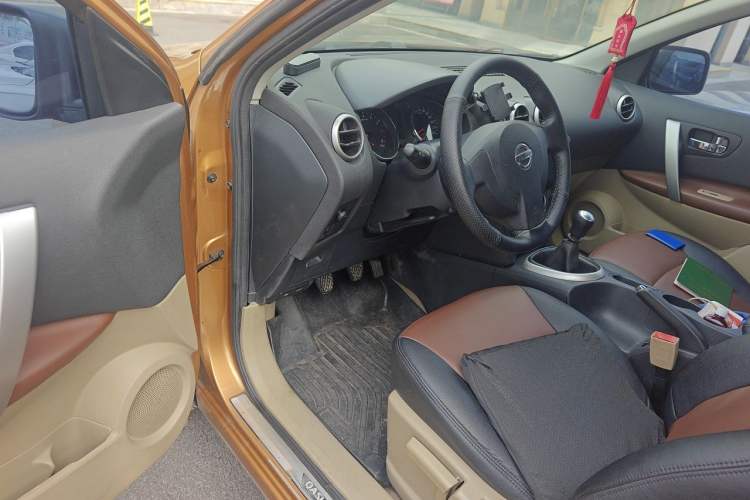 Used Nissan Qashqai 2012 2.0 XL Fire 6MT 2WD Driver Seat