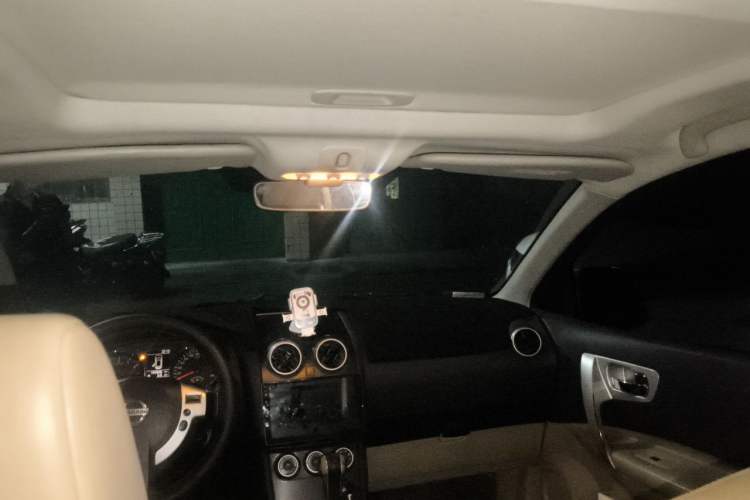Used Nissan Qashqai 2012 2.0 XV LE CVT 2WD Headliner