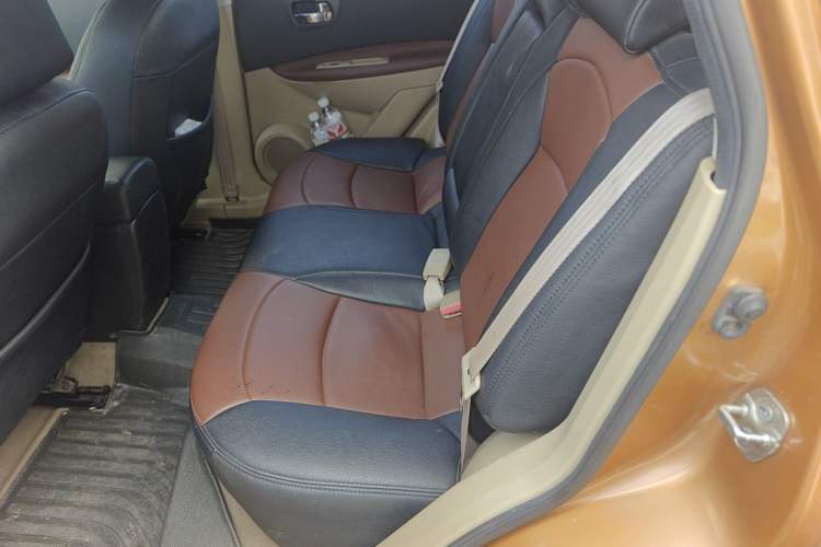 Used Nissan Qashqai 2012 2.0 XL Fire 6MT 2WD Left Rear Seat