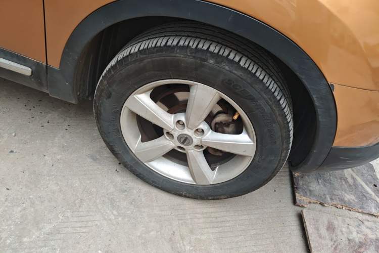 Used Nissan Qashqai 2012 2.0 XV LE CVT 2WD Right Front Wheel Hub