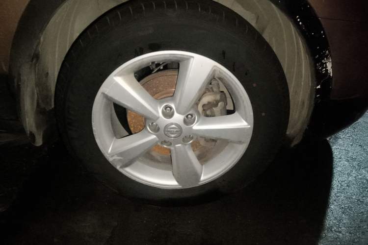 Used Nissan Qashqai 2012 2.0 XV LE CVT 2WD Right Front Wheel Hub