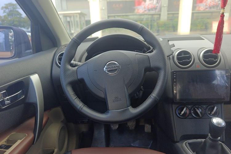 Used Nissan Qashqai 2012 2.0 XL Fire 6MT 2WD Steering Wheel