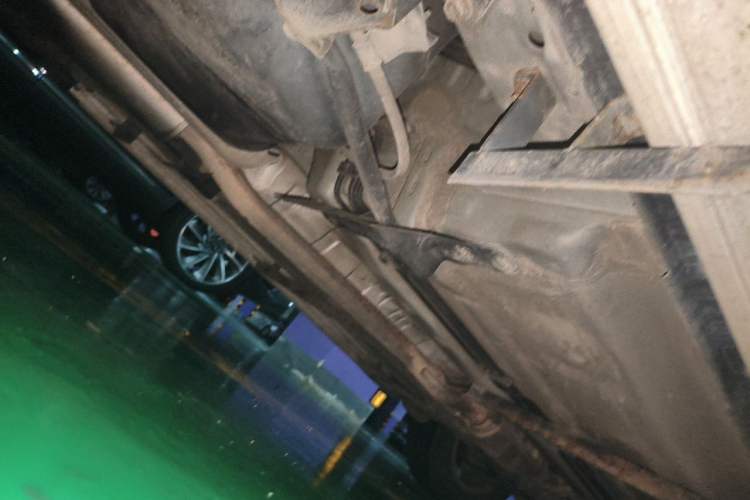 Used Nissan Qashqai 2012 2.0 XL Fire 6MT 2WD Chassis Rear Right