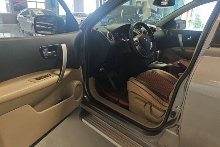 Used Nissan Qashqai 2012 2.0 XL Fire CVT 2WD Driver Seat