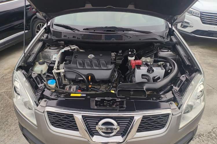Used Nissan Qashqai 2012 2.0 XL Fire 6MT 2WD Engine Bay