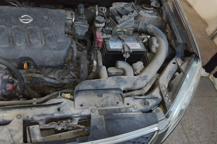 Used Nissan Qashqai 2012 2.0 XL Fire CVT 2WD Engine Bay Left