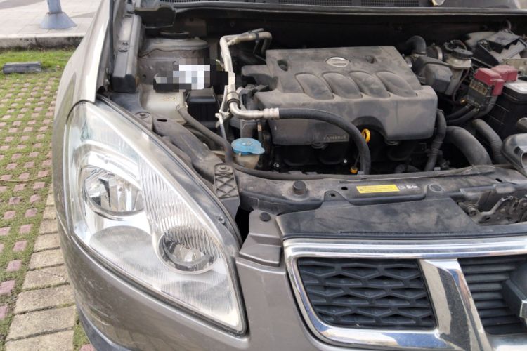 Used Nissan Qashqai 2012 2.0 XV LE CVT 2WD Engine Bay Right