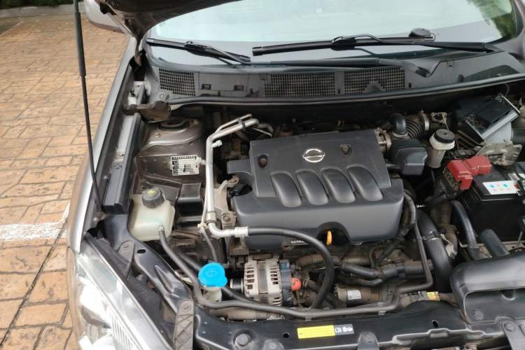 Used Nissan Qashqai 2012 2.0 XL Fire 6MT 2WD Engine Bay Right