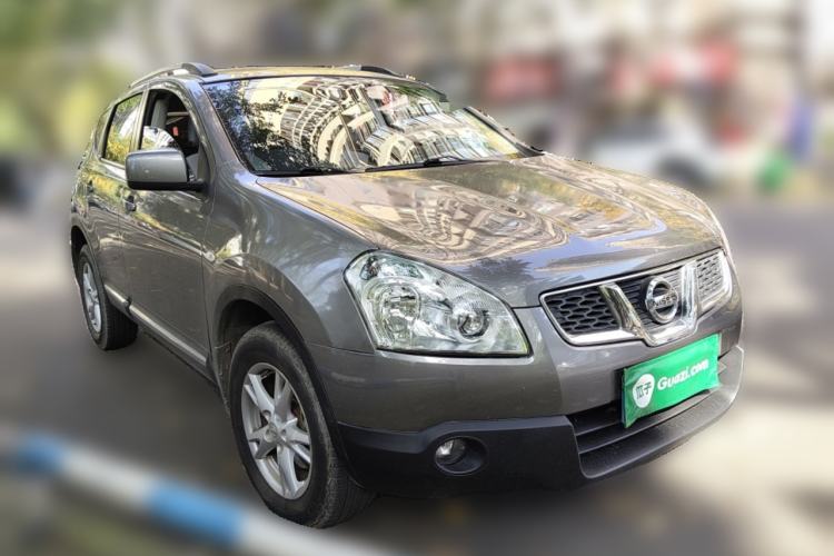 Used Nissan Qashqai 2012 2.0 XL Fire CVT 2WD Front Right 45 Deg
