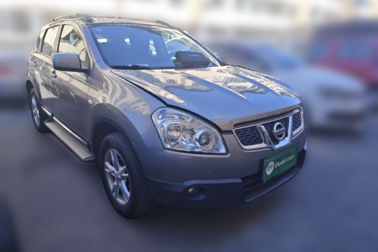 Used Nissan Qashqai 2012 2.0 XL Fire CVT 2WD Front Right 45 Deg