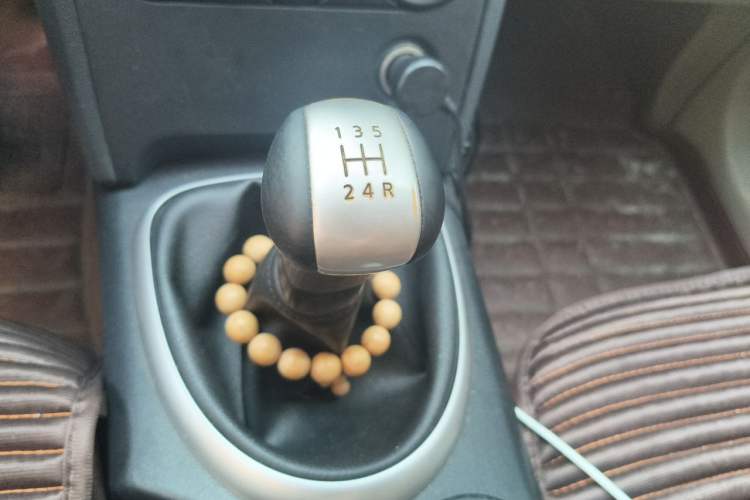 Used Nissan Qashqai 2012 1.6XE Wind 5MT 2WD Gear Lever