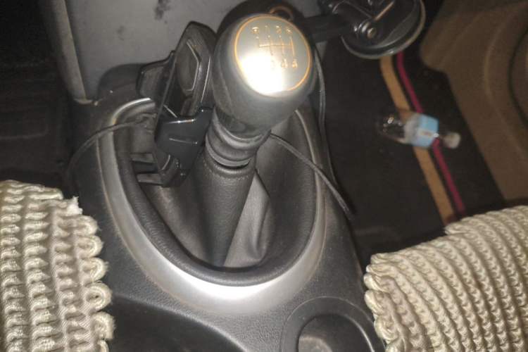 Used Nissan Qashqai 2012 2.0 XL Fire 6MT 2WD Gear Lever