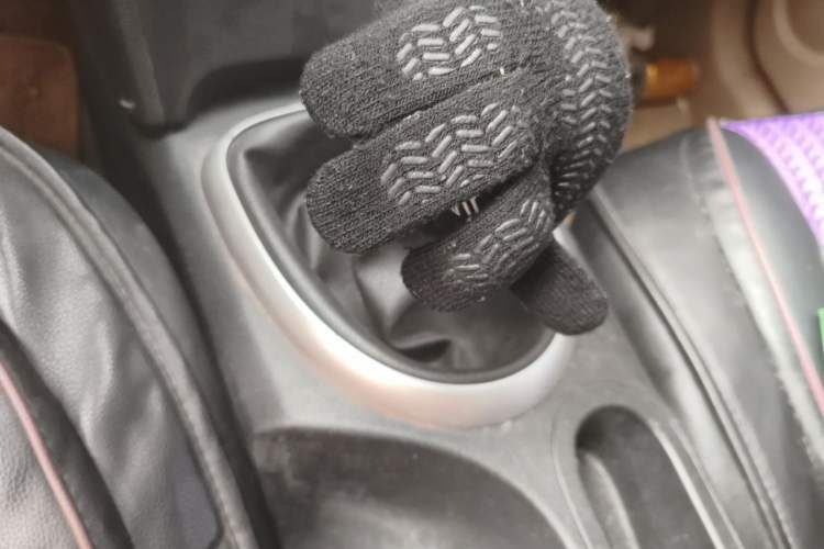 Used Nissan Qashqai 2012 1.6XE Wind 5MT 2WD Gear Lever
