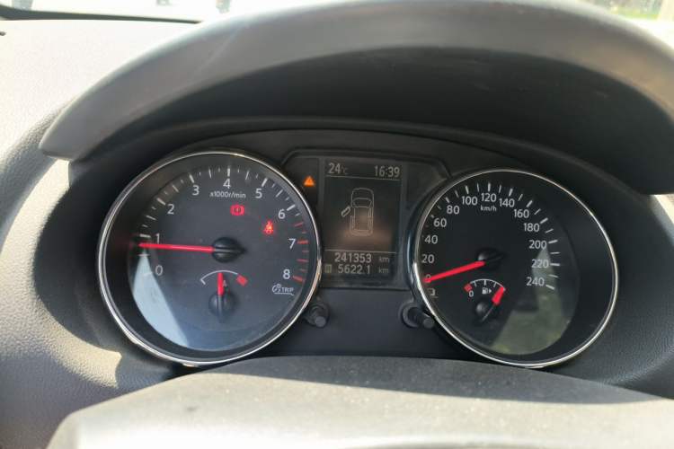 Used Nissan Qashqai 2012 2.0 XL Fire 6MT 2WD Instrument Cluster