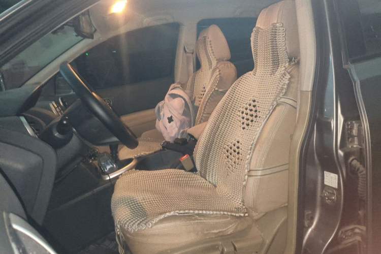 Used Nissan Qashqai 2012 2.0 XL Fire 6MT 2WD Left Front Seat