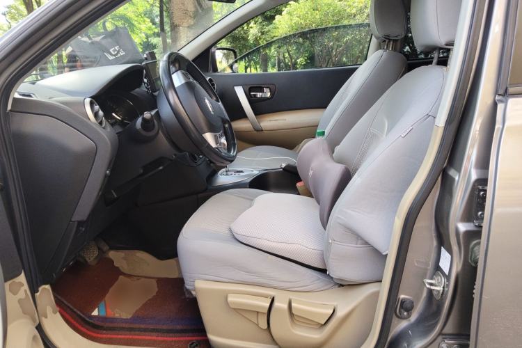 Used Nissan Qashqai 2012 2.0 XL Fire CVT 2WD Left Front Seat