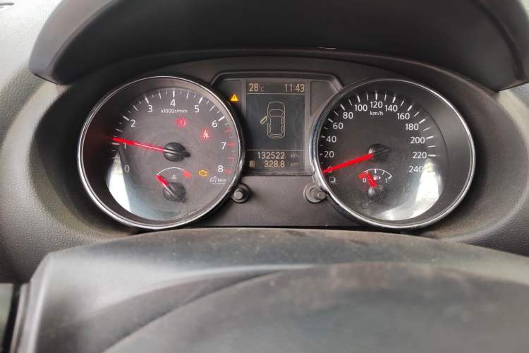 Used Nissan Qashqai 2012 2.0 XL Fire 6MT 2WD Odometer Close Up