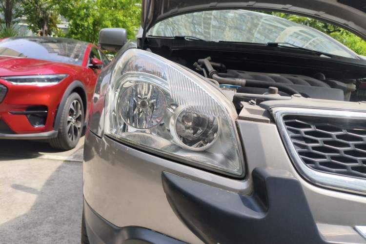 Used Nissan Qashqai 2012 2.0 XV LE CVT 2WD Right Front Headlight