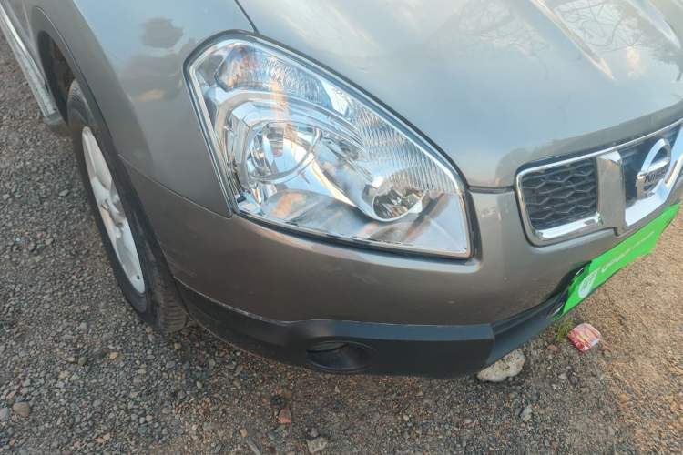 Used Nissan Qashqai 2012 2.0 XL Fire CVT 2WD Right Front Headlight