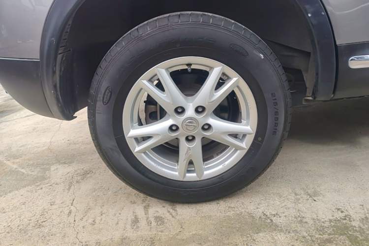 Used Nissan Qashqai 2012 2.0 XL Fire 6MT 2WD Right Rear Wheel Hub