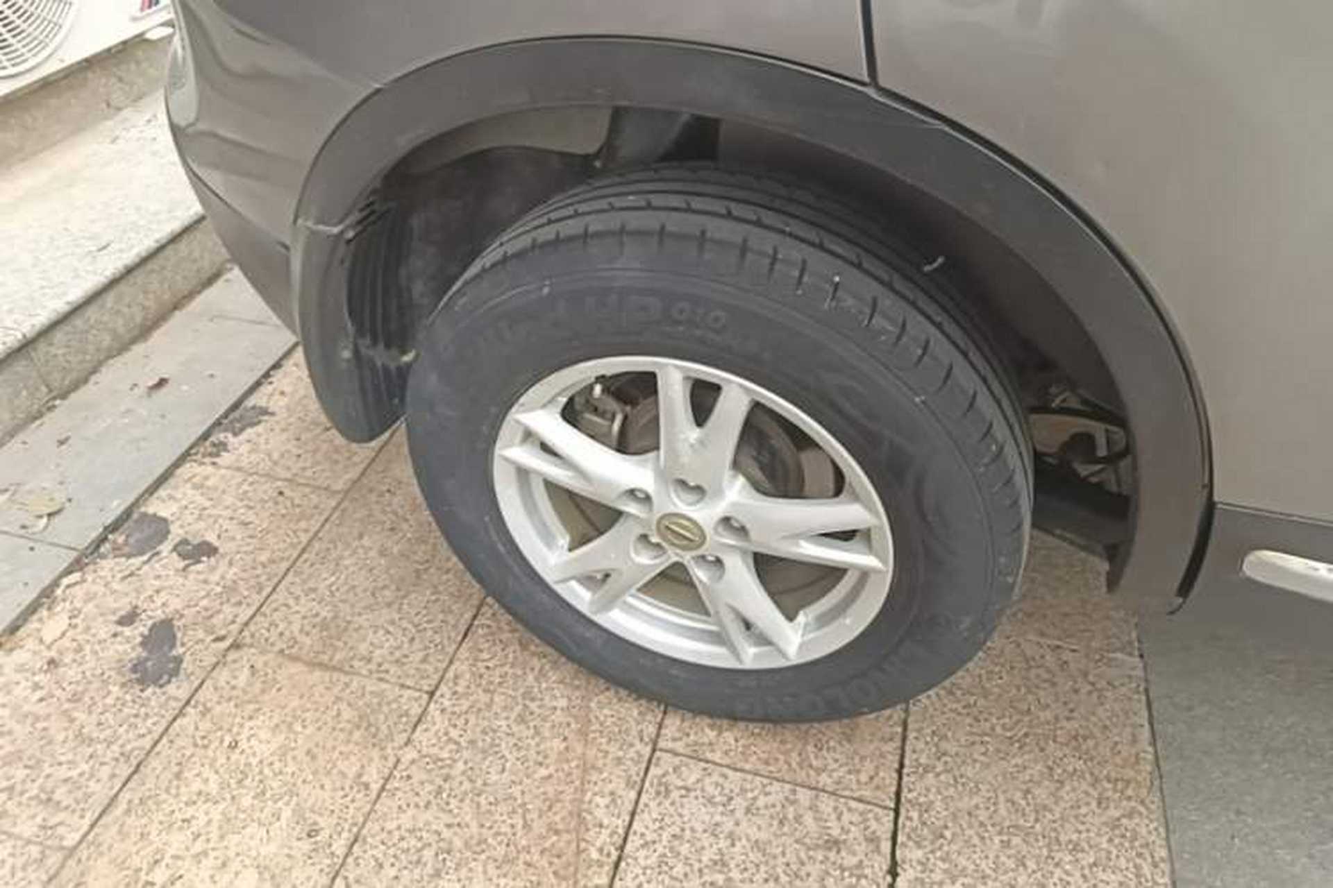 Used Nissan Qashqai 2012 1.6XE Wind 5MT 2WD Right Rear Wheel Hub