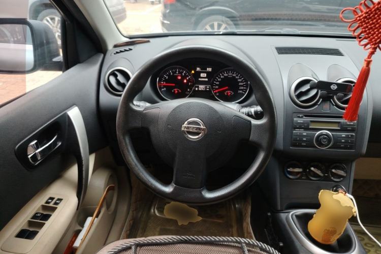 Used Nissan Qashqai 2012 2.0 XL Fire 6MT 2WD Steering Wheel