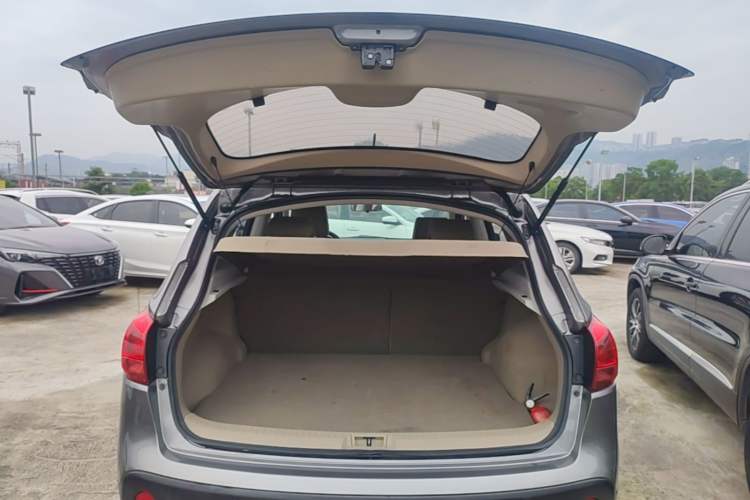 Used Nissan Qashqai 2012 2.0 XL Fire 6MT 2WD Trunk