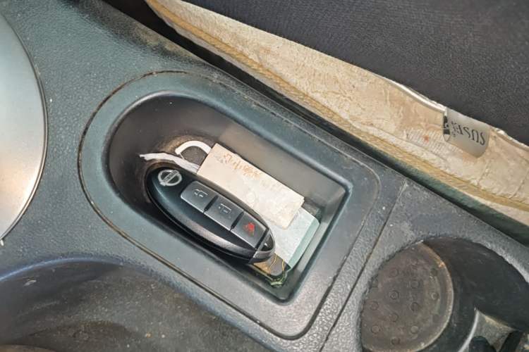 Used Nissan Qashqai 2012 2.0 XL Fire CVT 2WD Vehicle Key