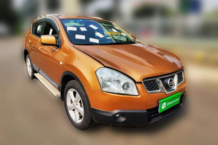 Used Nissan Qashqai 2012 2.0 XV LE CVT 2WD Front Right 45 Deg