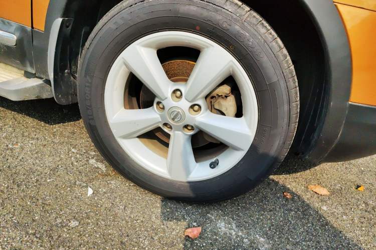 Used Nissan Qashqai 2012 2.0 XV LE CVT 2WD Right Front Wheel Hub