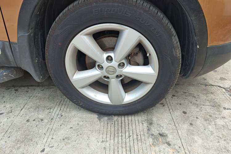 Used Nissan Qashqai 2012 2.0 XV LE CVT 2WD Right Front Wheel Hub