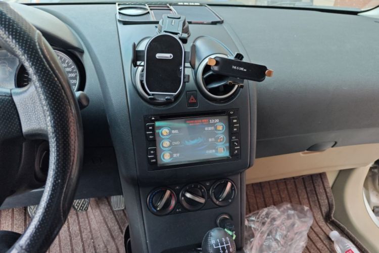 Used Nissan Qashqai 2012 2.0 XL Fire 6MT 2WD Audio And AC Panel