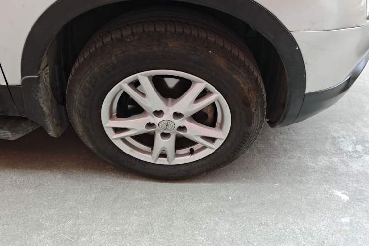 Used Nissan Qashqai 2012 2.0 XL Fire 6MT 2WD Right Front Wheel Hub