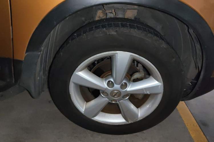 Used Nissan Qashqai 2012 2.0 XV LE CVT 2WD Right Front Wheel Hub